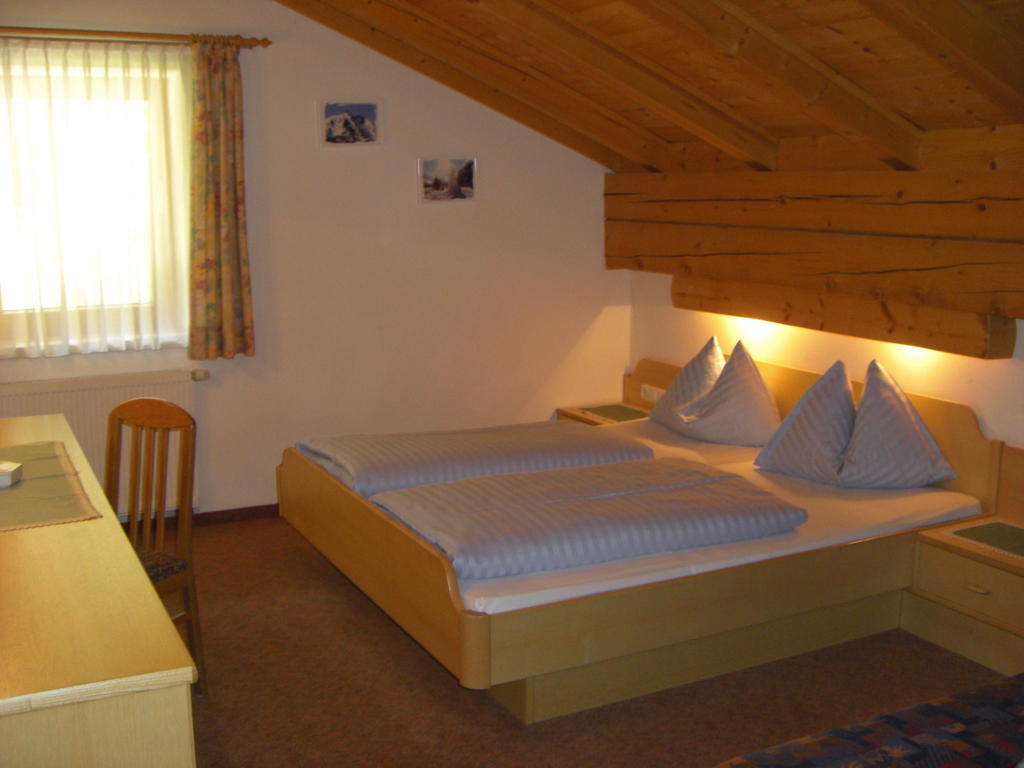 Ferienhaeuser Thalbach Heiligenblut Habitación foto