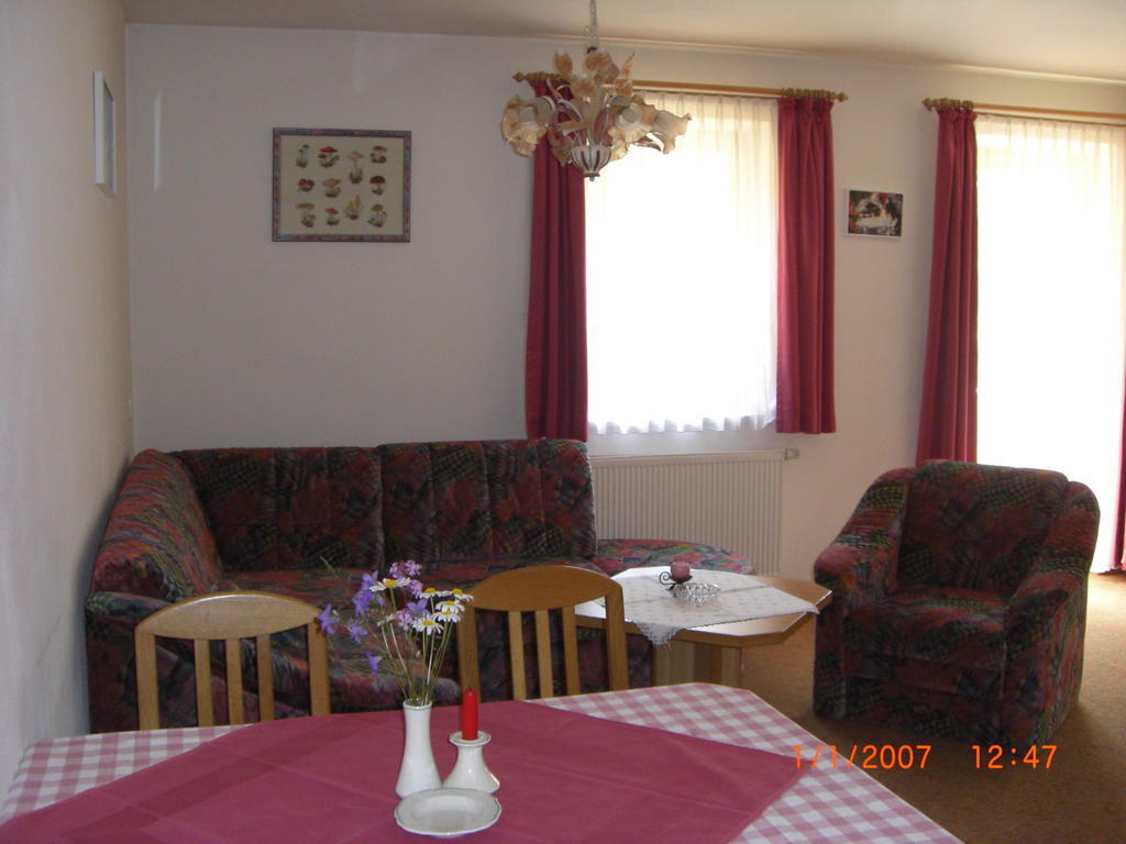 Ferienhaeuser Thalbach Heiligenblut Habitación foto